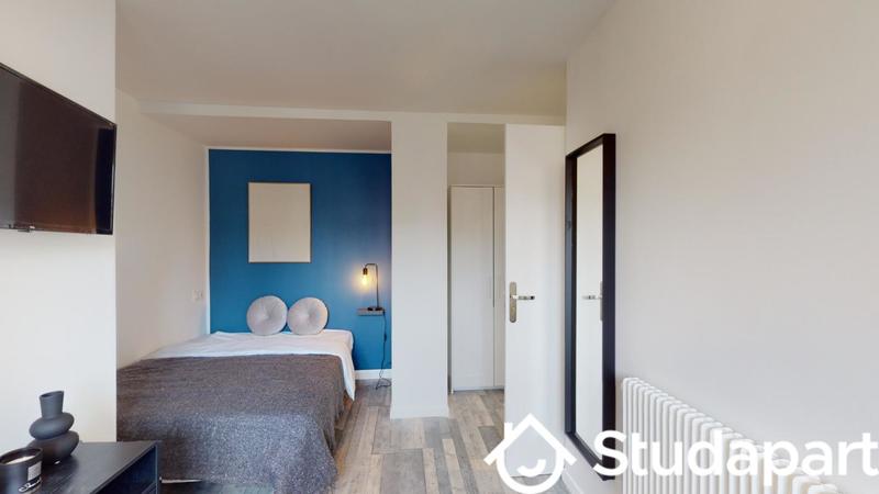 Chambre - 12 m² - 1 pièce