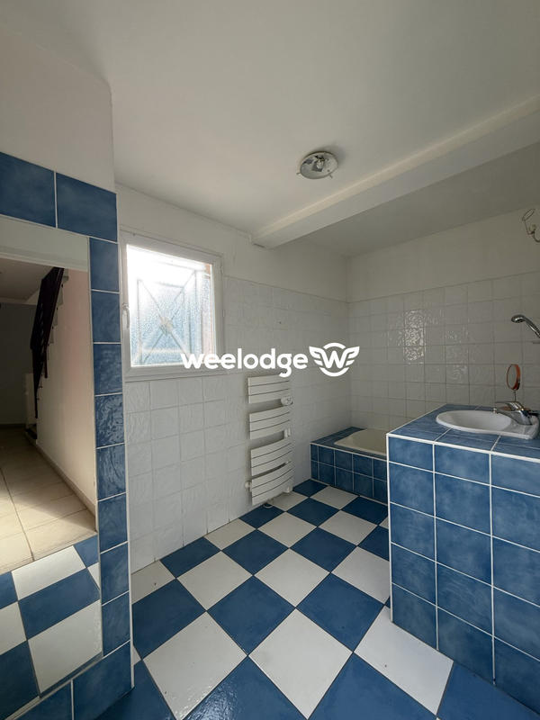 Maison traditionnelle - 148 m² - 5 pièces