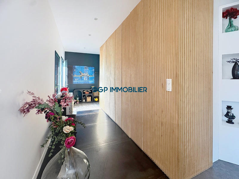 Maison - 194 m² - 5 pièces