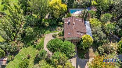 Villa - 348 m² - 6 pièces