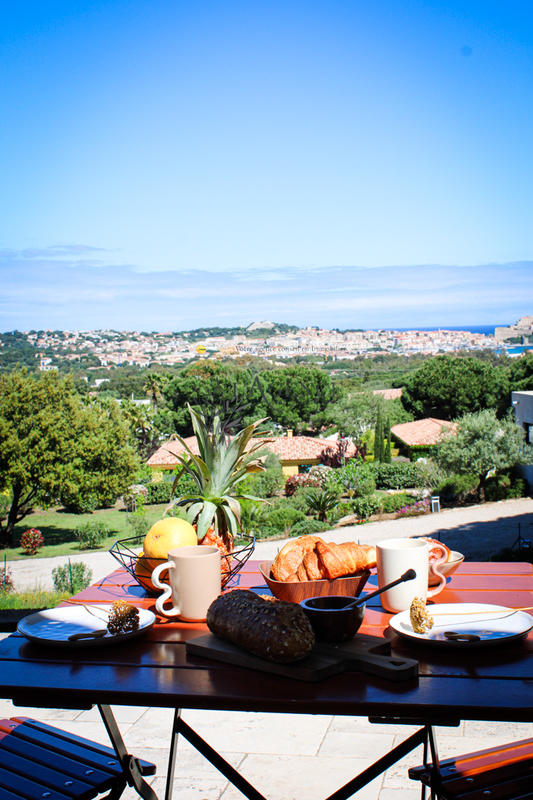 Maison - 200 m² - 5 pièces