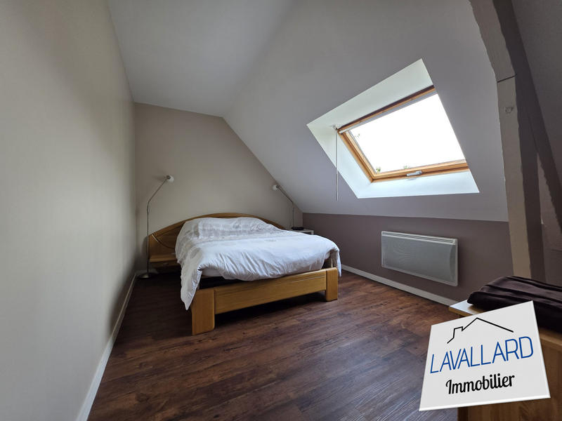 Maison - 320 m² - 10 pièces