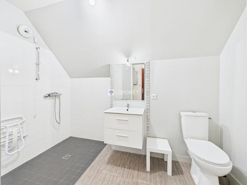 Studio - 25 m² - 1 pièce