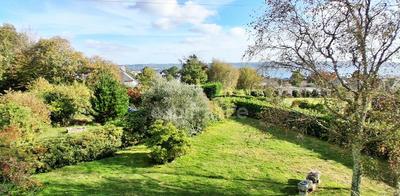 Maison - 142 m² - 6 pièces