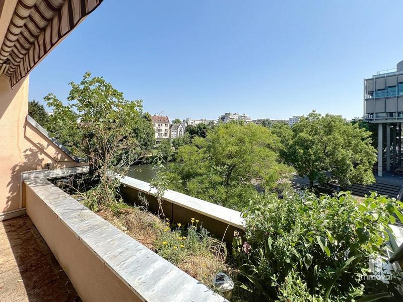 Duplex - 187 m² - 6 pièces