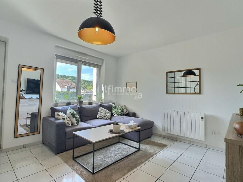 Maison - 85 m² - 5 pièces