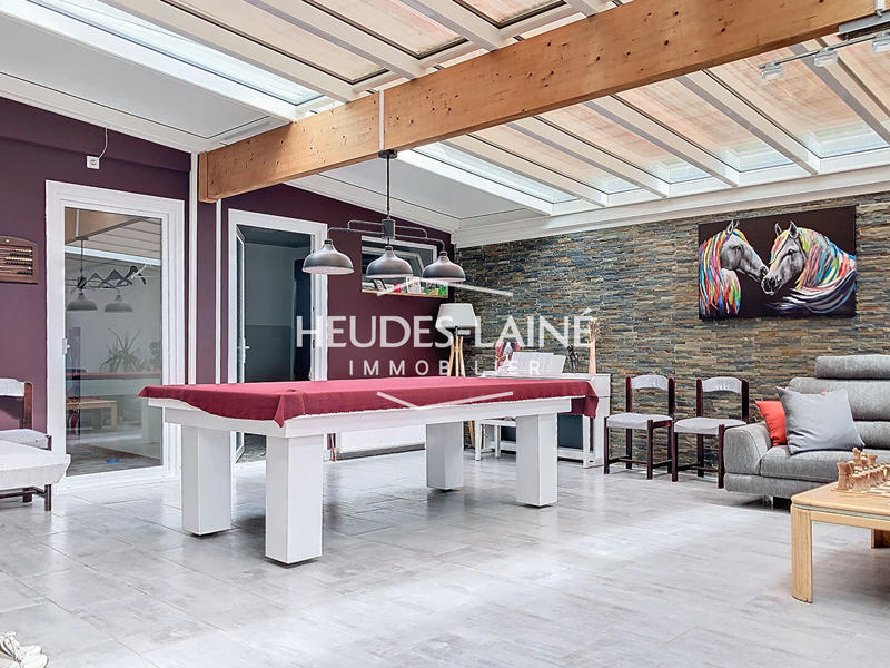 Maison - 309 m² - 12 pièces