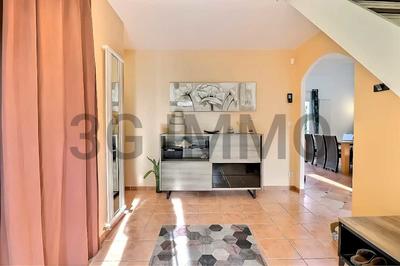 Maison - 163 m² - 7 pièces