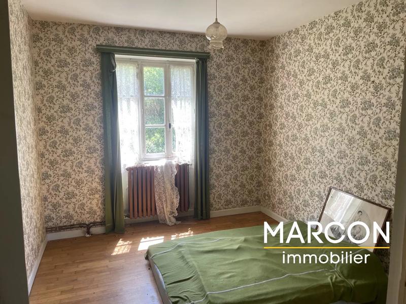 Maison - 104 m² - 5 pièces