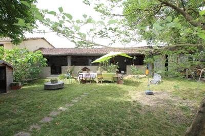 Maison - 390 m² - 13 pièces