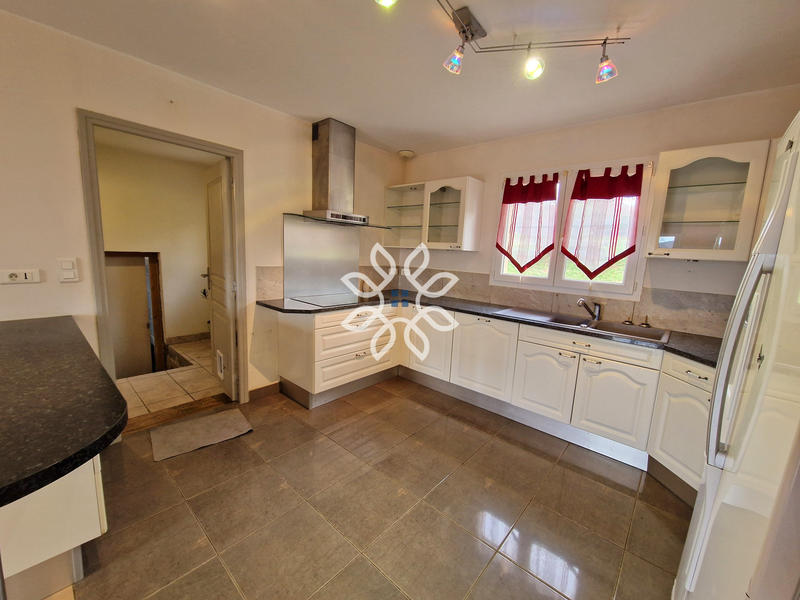 Maison - 132 m² - 5 pièces