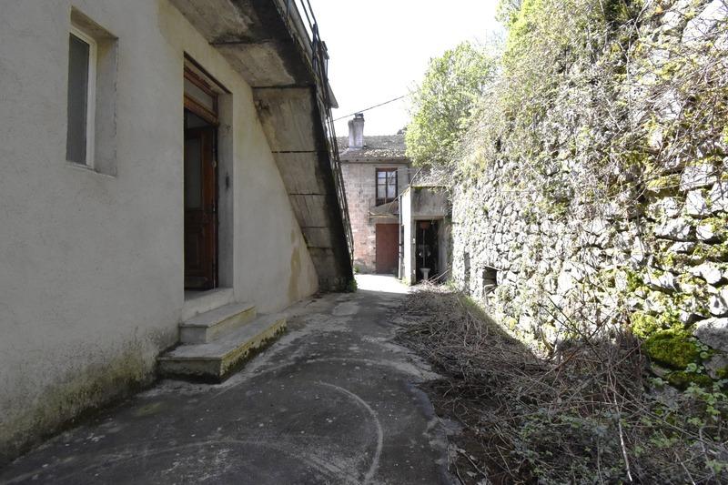 Maison - 119 m² - 12 pièces