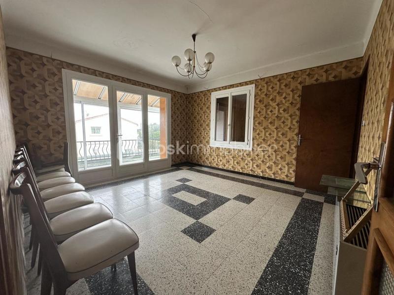 Maison traditionnelle - 160 m² - 6 pièces