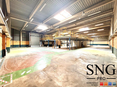 Entrepôt - 1 150 m²
