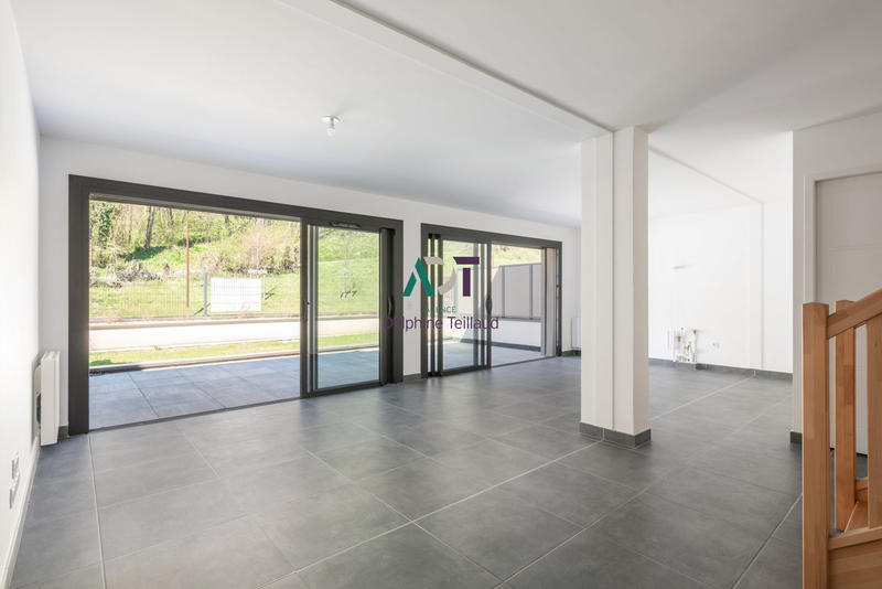 Appartement - 110 m² - 5 pièces