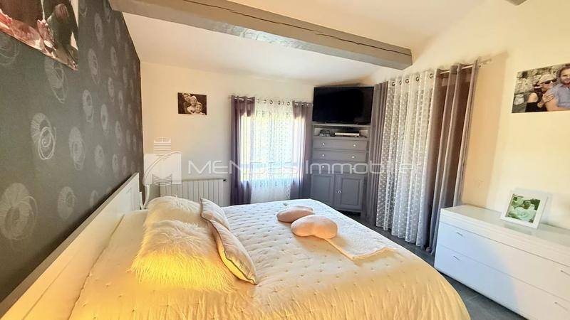 Maison - 151 m² - 4 pièces