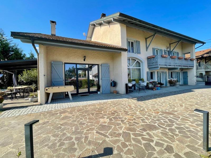 Maison - 194 m² - 7 pièces