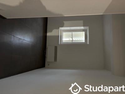 Appartement - 77 m² - 3 pièces