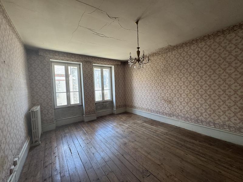 Maison - 197 m² - 8 pièces