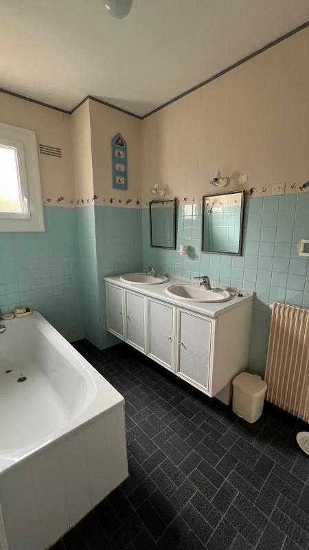 Maison - 127 m² - 6 pièces