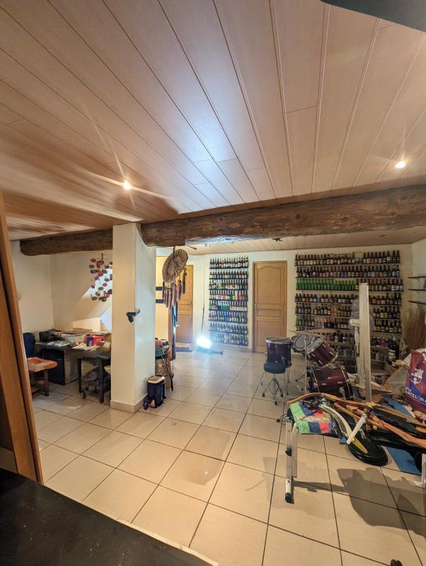 Villa - 200 m² - 6 pièces