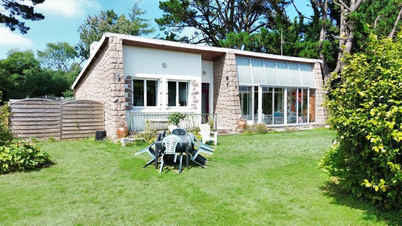 Maison - 103 m² - 4 pièces