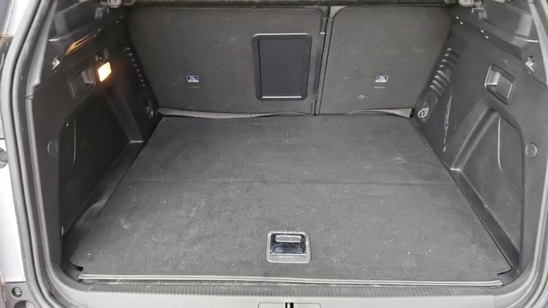 Peugeot 3008 Hybrid 225 E-Eat8 Allure Pack