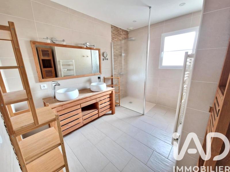 Maison - 160 m² - 7 pièces