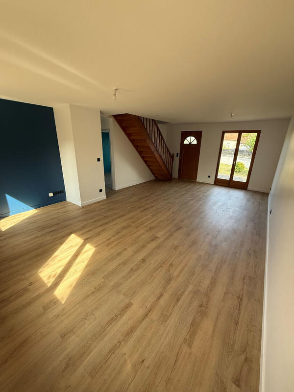 Maison - 90 m² - 4 pièces