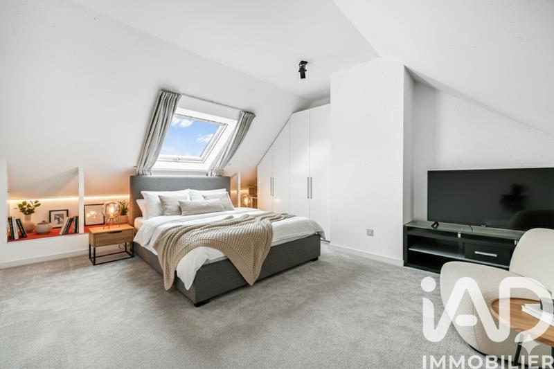 Appartement - 120 m² - 5 pièces