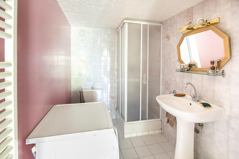 Maison de village - 215 m² - 9 pièces