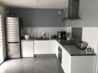 Maison traditionnelle - 115 m² - 6 pièces