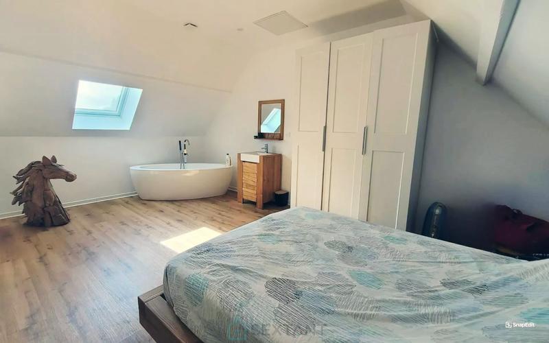 Maison contemporaine - 230 m² - 9 pièces