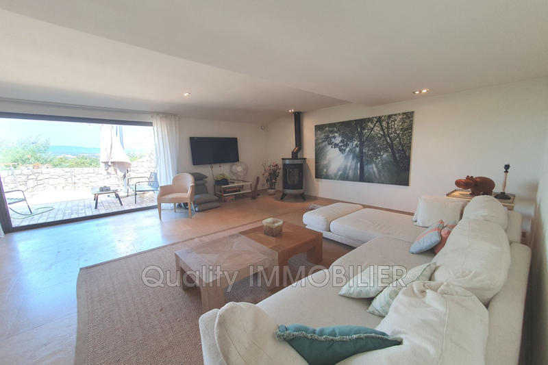 Maison - 150 m² - 4 pièces