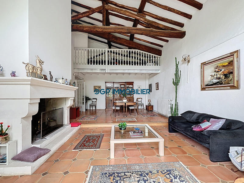 Ferme - 325 m² - 6 pièces