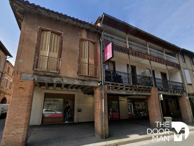 Maison - 453 m² - 14 pièces