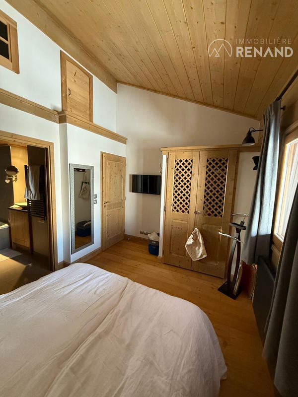 Duplex - 111 m² - 5 pièces