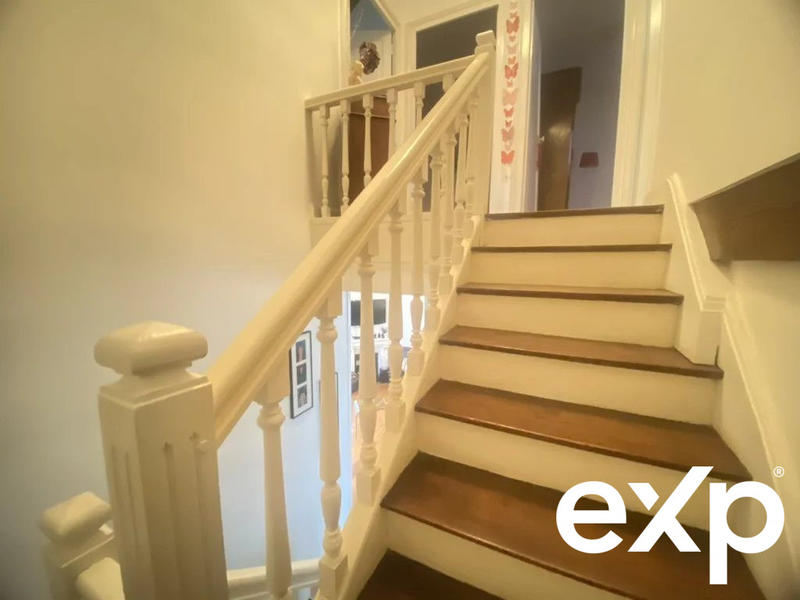 Maison - 146 m² - 7 pièces