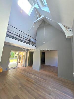 Longère - 217 m² - 8 pièces