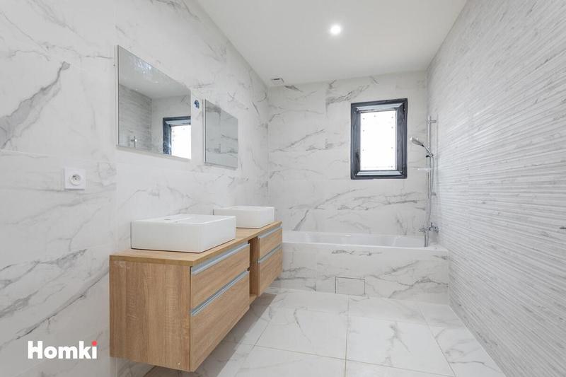 Villa - 123 m² - 4 pièces