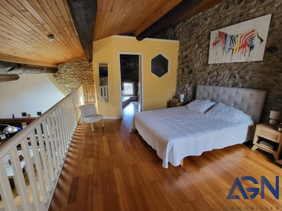 Maison - 145 m² - 4 pièces