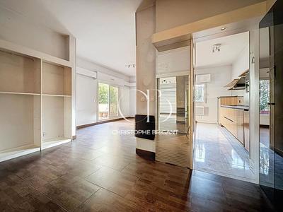 Appartement - 78 m² - 3 pièces