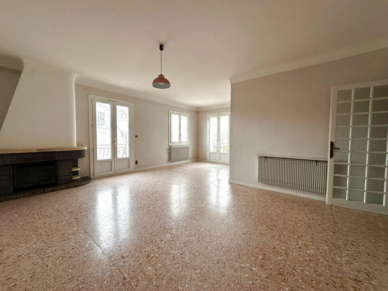 Appartement - 101 m² - 4 pièces