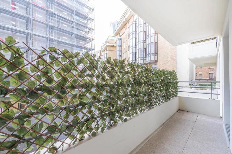 Appartement - 80 m² - 3 pièces