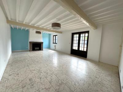 Maison - 93 m² - 5 pièces