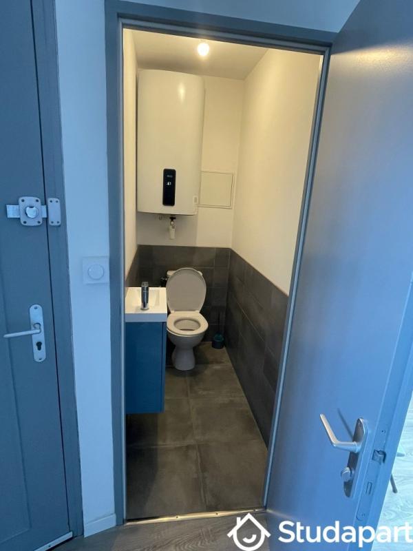 Chambre - 11 m² - 1 pièce