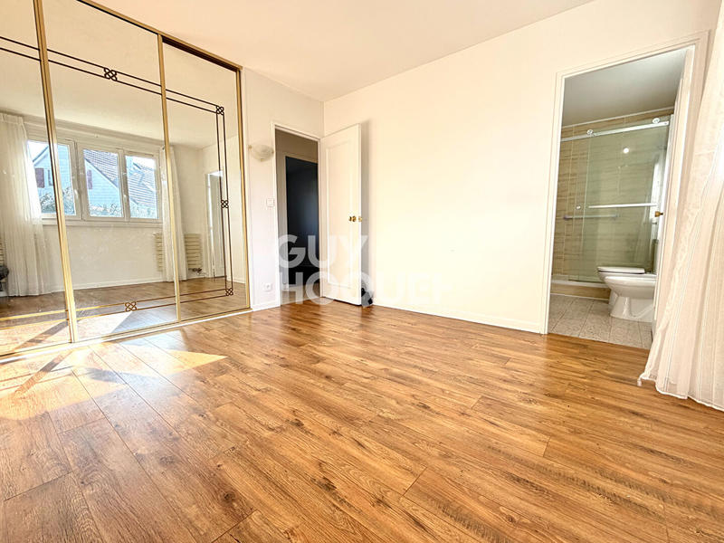 Maison - 105 m² - 5 pièces