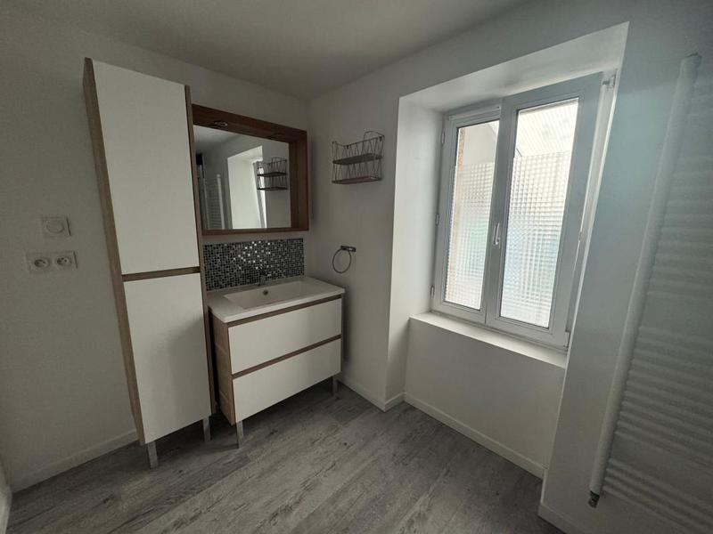 Maison de bourg - 98 m² - 4 pièces