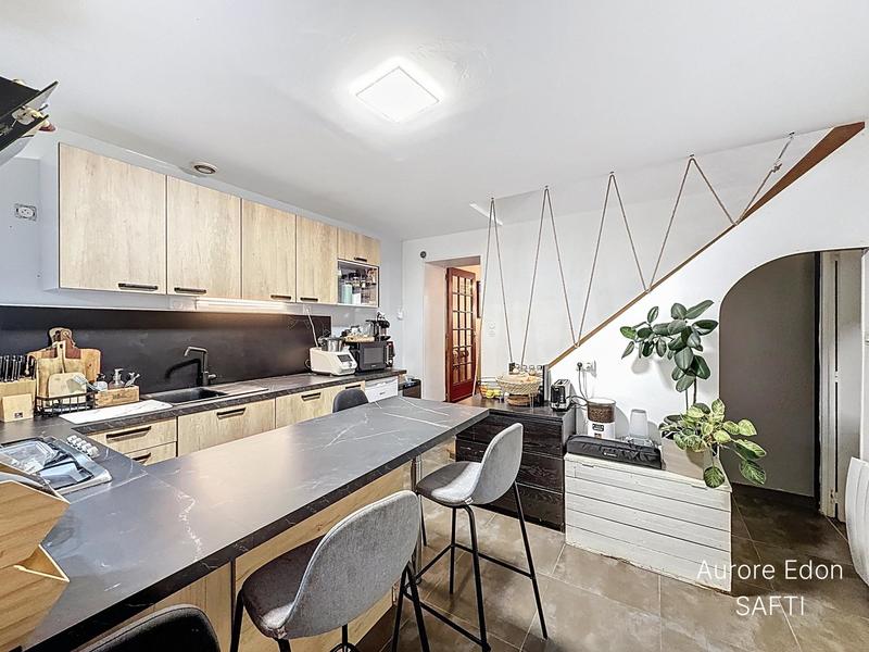 Maison - 70 m² - 5 pièces