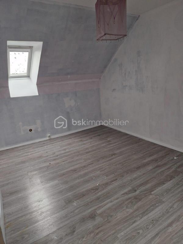 Maison traditionnelle - 89 m² - 5 pièces